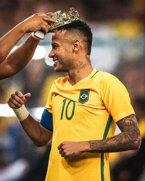 敌时展示更 敌时展示更