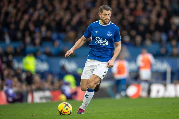 面对如此严 面对如此严