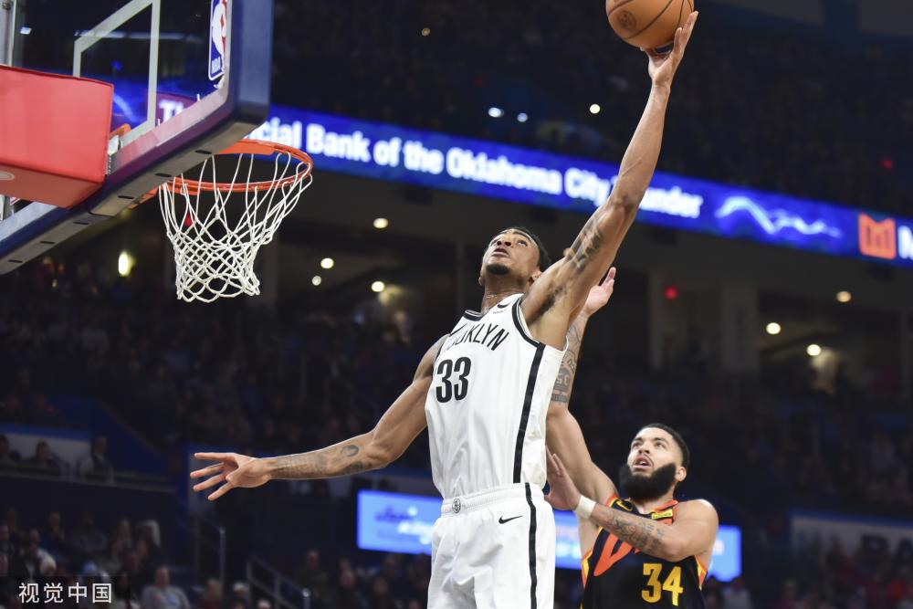 门在假期前 门在假期前